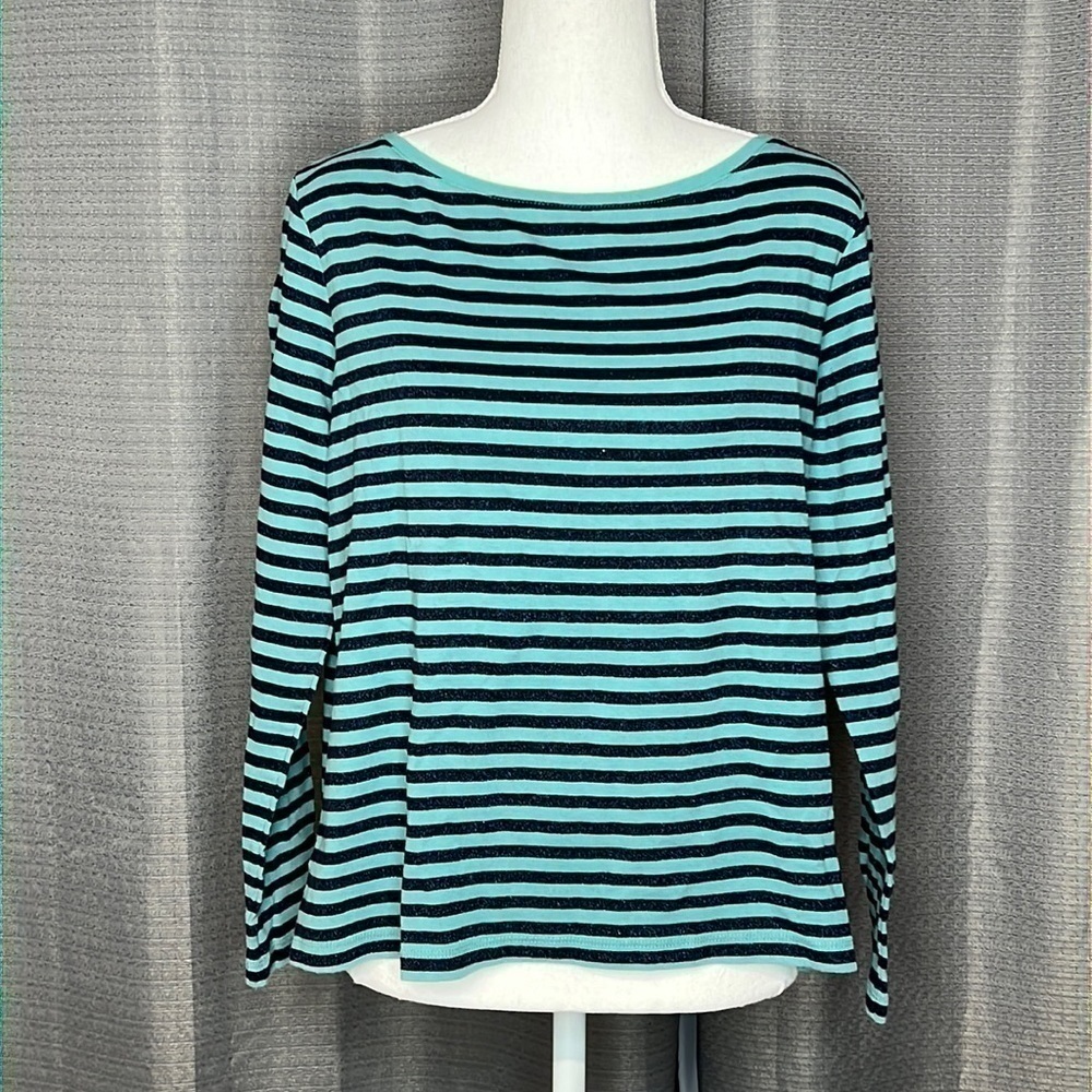 TALBOTS WOMAN PETITES BLUE STRIPED MEDIUM LONG SLEEVED TOP